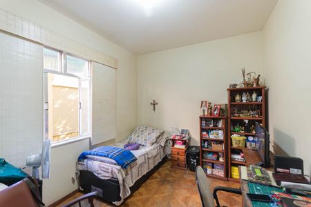 Apartamento à venda com 120m², 4 quartos e 1 vagaQuarto 2