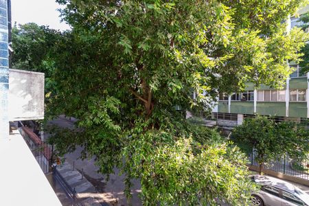 Apartamento à venda com 120m², 4 quartos e 1 vagaVista