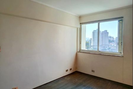 Apartamento à venda com 338m², 4 quartos e 3 vagas Apartamento à venda com 338m², 4 quartos e 3 vagasSuíte 2