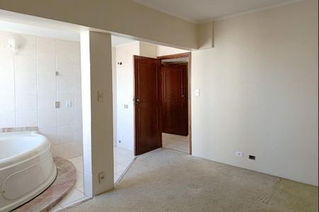 Apartamento à venda com 338m², 4 quartos e 3 vagas Apartamento à venda com 338m², 4 quartos e 3 vagasSuíte 1