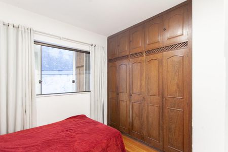 Casa à venda com 360m², 4 quartos e 3 vagasSuíte 2