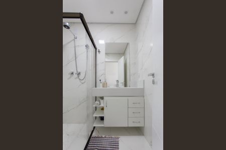 Casa à venda com 360m², 4 quartos e 3 vagasBanheiro Social