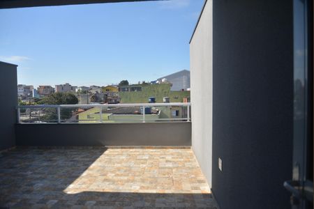 Casa à venda com 114m², 2 quartos e 3 vagasCobertura