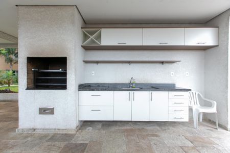 Apartamento à venda com 24m², 1 quarto e sem vagaÁrea comum - Churrasqueira