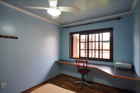 Casa à venda com 200m², 3 quartos e 3 vagasQuarto 3 - Segundo Andar