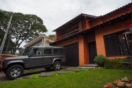 Casa à venda com 200m², 3 quartos e 3 vagasFachada