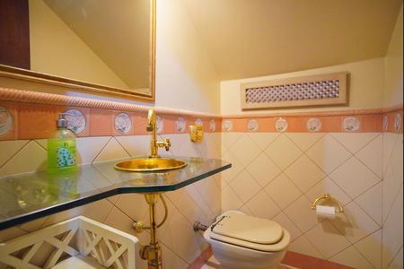 Casa à venda com 200m², 3 quartos e 3 vagasLavabo