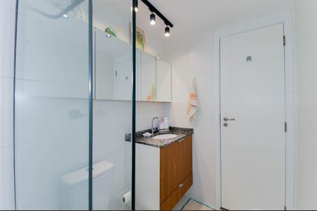 Apartamento à venda com 75m², 3 quartos e 2 vagasBanheiro Social