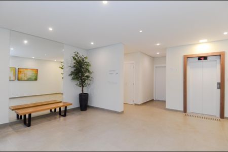 Apartamento à venda com 75m², 3 quartos e 2 vagasHall Social 