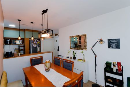 Apartamento à venda com 75m², 3 quartos e 2 vagasSala