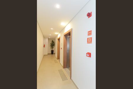 Apartamento à venda com 75m², 3 quartos e 2 vagasHall Social 