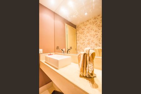 Apartamento para alugar com 232m², 3 quartos e 3 vagas Apartamento para alugar com 232m², 3 quartos e 3 vagasLavabo