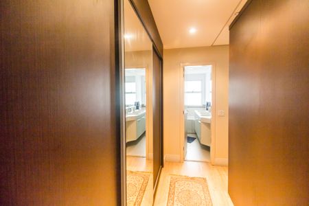 Apartamento para alugar com 232m², 3 quartos e 3 vagas Apartamento para alugar com 232m², 3 quartos e 3 vagasSuíte 1