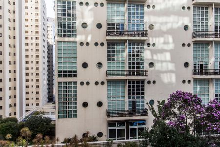 Apartamento para alugar com 232m², 3 quartos e 3 vagas Apartamento para alugar com 232m², 3 quartos e 3 vagasVista da Sala