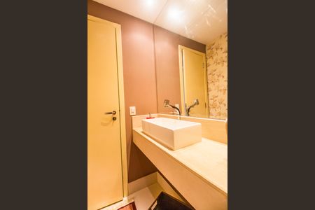 Apartamento para alugar com 232m², 3 quartos e 3 vagas Apartamento para alugar com 232m², 3 quartos e 3 vagasLavabo