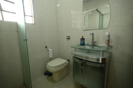 Casa à venda com 120m², 3 quartos e 1 vagaBanheiro 2