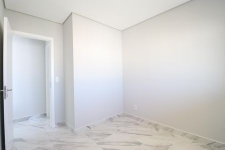 Apartamento à venda com 83m², 2 quartos e 2 vagasQuarto
