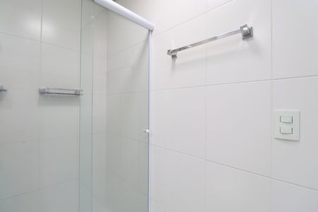 Apartamento à venda com 83m², 2 quartos e 2 vagasBanheiro da Suíte