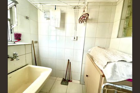 Apartamento à venda com 56m², 1 quarto e 1 vaga Apartamento à venda com 56m², 1 quarto e 1 vagaÁrea de Serviço