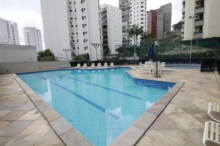 Apartamento à venda com 240m², 4 quartos e 3 vagas Apartamento à venda com 240m², 4 quartos e 3 vagasFoto 29