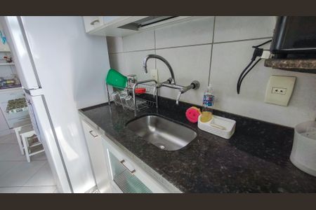 Apartamento à venda com 112m², 3 quartos e 3 vagas Apartamento à venda com 112m², 3 quartos e 3 vagasCozinha