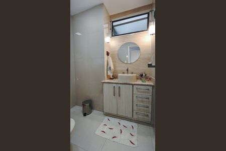 Apartamento à venda com 112m², 3 quartos e 3 vagas Apartamento à venda com 112m², 3 quartos e 3 vagasBanheiro