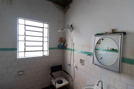 Casa à venda com 550m², 3 quartos e 3 vagas Casa à venda com 550m², 3 quartos e 3 vagasBANHEIRO