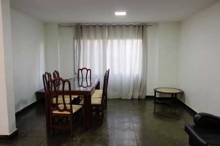 Apartamento à venda com 73m², 3 quartos e 1 vaga Apartamento à venda com 73m², 3 quartos e 1 vagaÁrea comum - Salão de festas