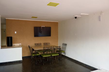 Apartamento à venda com 73m², 3 quartos e 1 vaga Apartamento à venda com 73m², 3 quartos e 1 vagaÁrea comum - Salão de festas