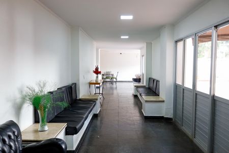 Apartamento à venda com 73m², 3 quartos e 1 vaga Apartamento à venda com 73m², 3 quartos e 1 vagaÁrea comum - Salão de festas