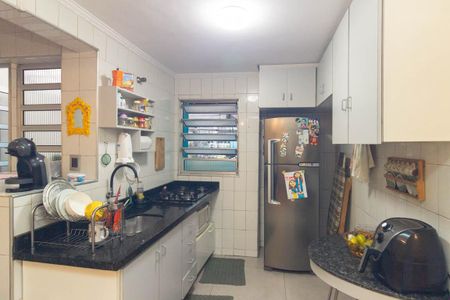 Apartamento à venda com 101m², 2 quartos e sem vaga Apartamento à venda com 101m², 2 quartos e sem vagaCozinha