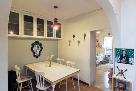 Apartamento à venda com 101m², 2 quartos e sem vaga Apartamento à venda com 101m², 2 quartos e sem vagaSala