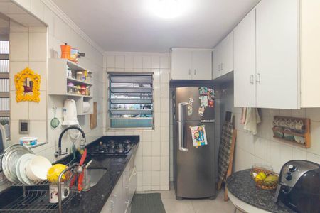 Apartamento à venda com 101m², 2 quartos e sem vaga Apartamento à venda com 101m², 2 quartos e sem vagaCozinha