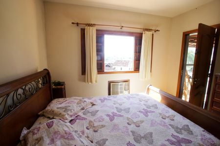 Casa para alugar com 297m², 3 quartos e 3 vagas Casa para alugar com 297m², 3 quartos e 3 vagasQuarto Suíte1