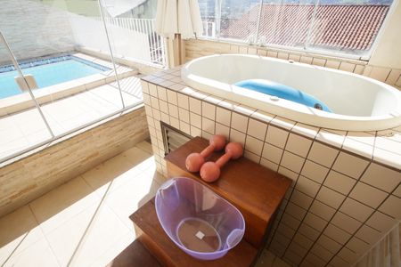 Casa para alugar com 297m², 3 quartos e 3 vagas Casa para alugar com 297m², 3 quartos e 3 vagasÁrea comum