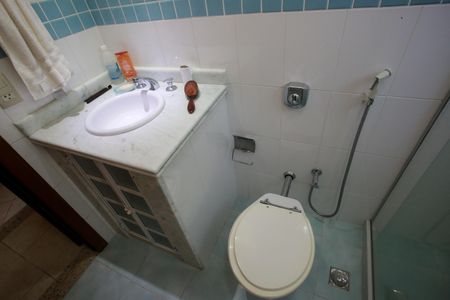 Casa para alugar com 297m², 3 quartos e 3 vagas Casa para alugar com 297m², 3 quartos e 3 vagasbanheiro do Quarto Suíte 2