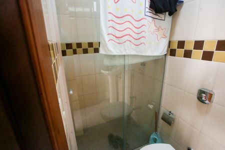 Casa para alugar com 297m², 3 quartos e 3 vagas Casa para alugar com 297m², 3 quartos e 3 vagasBanheiro de serviço