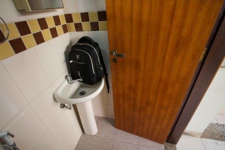 Casa para alugar com 297m², 3 quartos e 3 vagas Casa para alugar com 297m², 3 quartos e 3 vagasBanheiro de serviço