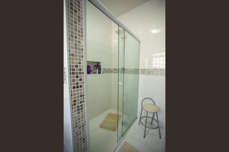 Casa à venda com 370m², 4 quartos e 6 vagas Casa à venda com 370m², 4 quartos e 6 vagasBanheiro da Suíte 3