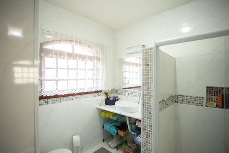 Casa à venda com 370m², 4 quartos e 6 vagas Casa à venda com 370m², 4 quartos e 6 vagasBanheiro da Suíte 3