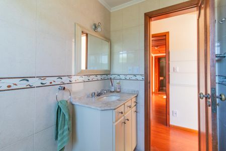 Apartamento à venda com 142m², 4 quartos e 2 vagas Apartamento à venda com 142m², 4 quartos e 2 vagasBanheiro 1