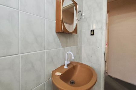 Casa à venda com 250m², 4 quartos e 3 vagasCasa 2 - Banheiro