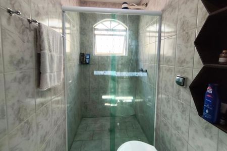 Casa à venda com 250m², 4 quartos e 3 vagasBanheiro Suíte