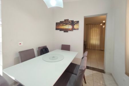 Casa à venda com 250m², 4 quartos e 3 vagasSala de Jantar