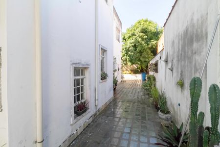 Casa à venda com 200m², 3 quartos e 2 vagasEntrada