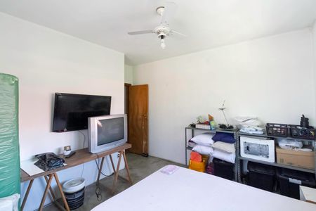 Casa à venda com 200m², 3 quartos e 2 vagasQuarto 2