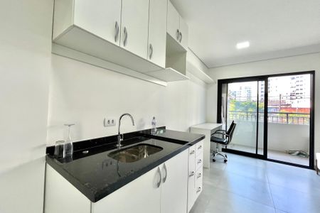Studio à venda com 26m², 1 quarto e sem vaga Studio à venda com 26m², 1 quarto e sem vagaCozinha