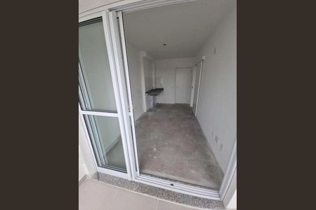 Apartamento à venda com 33m², 1 quarto e sem vaga