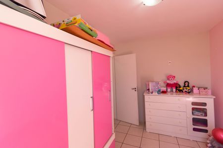 Apartamento à venda com 62m², 3 quartos e 1 vagaQuarto 02