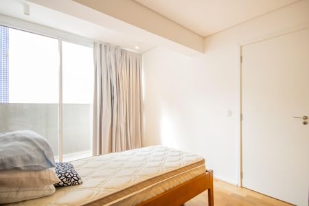 Apartamento à venda com 82m², 2 quartos e 2 vagasSuíte